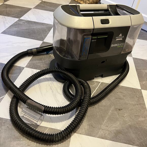 BISSELL BarkBath Dual Use Portable Dog Bath & Deep Cleaner Vacuum - Picture 2 of 10